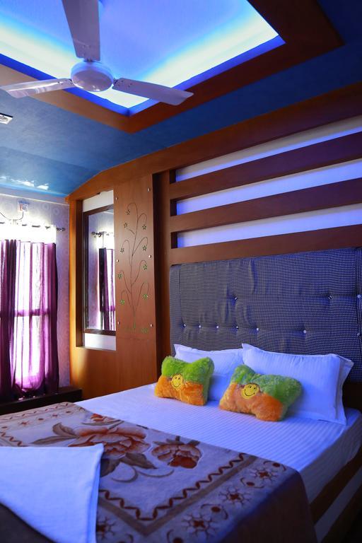 Hotel Marari Houseboat à Mararikulam Chambre photo
