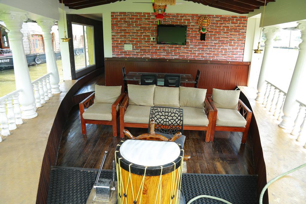 Hotel Marari Houseboat à Mararikulam Chambre photo