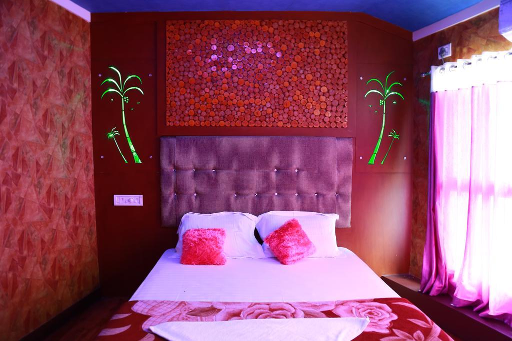 Hotel Marari Houseboat à Mararikulam Chambre photo